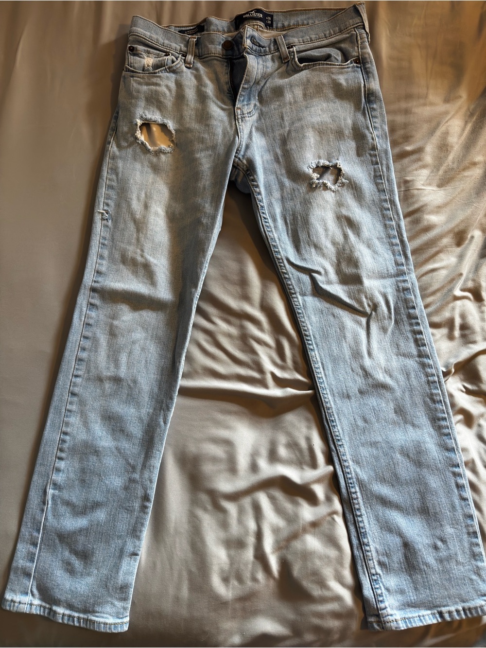 Hollister Light Blue Distressed Men’s Straight Jeans